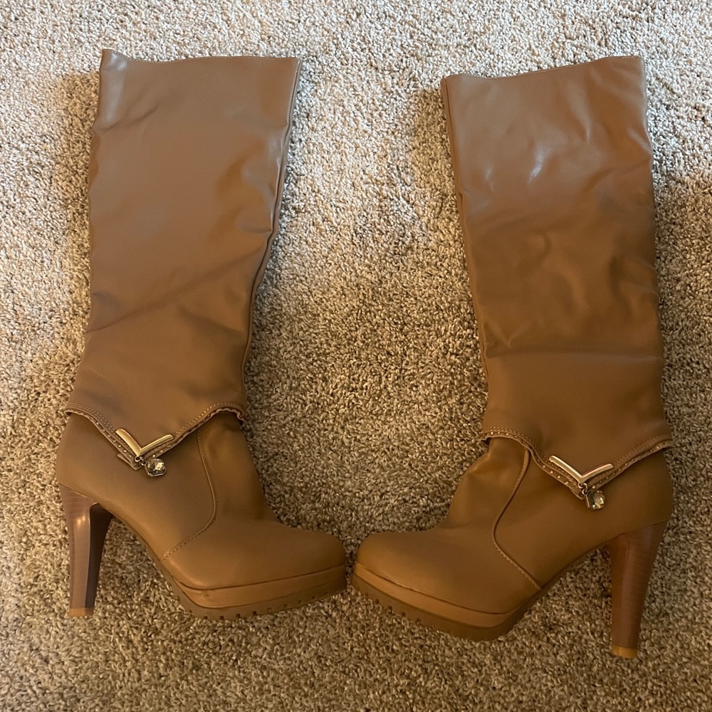 Heeled convertible bootie/ boots
